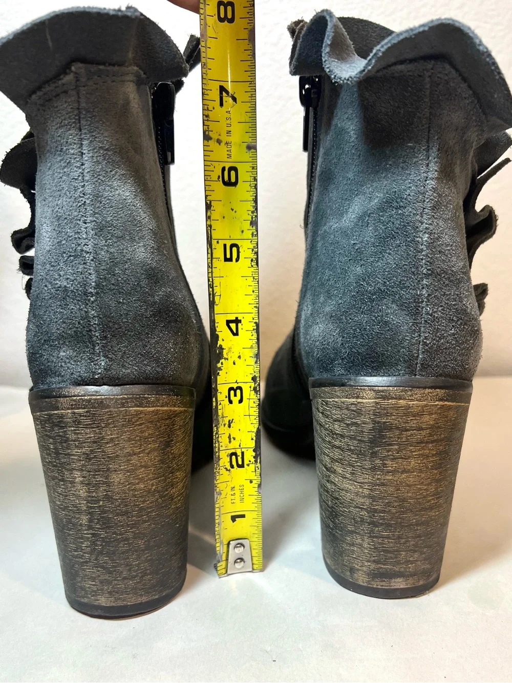 Klub Nico “Bellamy” Women’s Ruffle Ankle Booties Bluish Gray Suede Boots | SZ 6